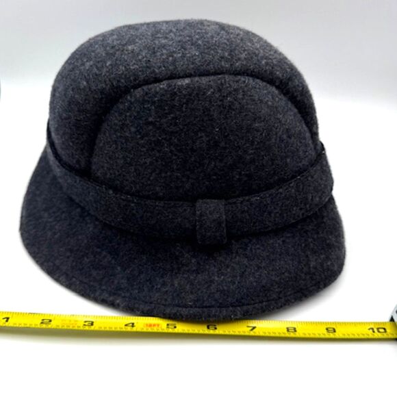 J. Crew Women's SZ S/M 100% Wool Charcoal Gray Cloche Bucket Short-Brim Hat Pink - Picture 9 of 9